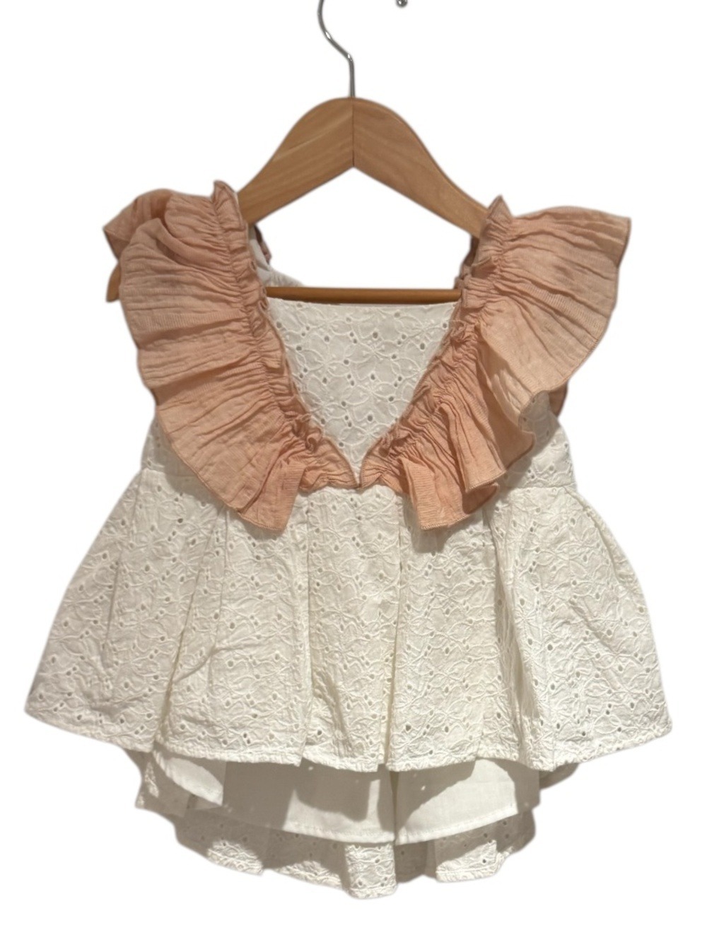 PETIT MAIN white & blush pink eyelet lace sleeveless blouse - size 100